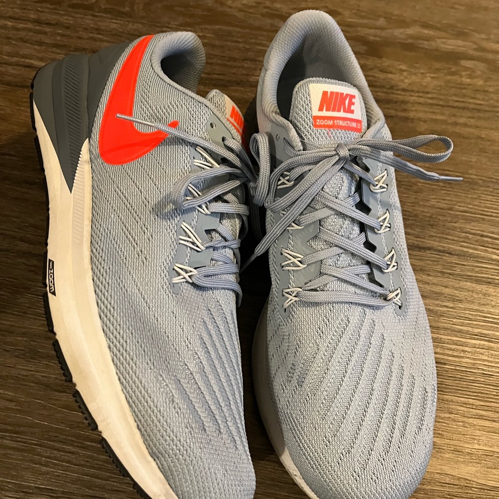 Nike zoom structure 22 athletic shoes 12